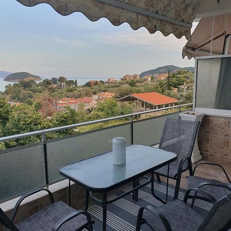 Ferienwohnung Riviera Penthouse PalaiónTsiflíkion Exterior foto